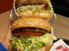 -The Habit Burger Grill 哈比特汉堡(复兴soho店)