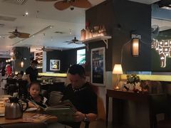 -大头虾越式风味餐厅(光明广场店)