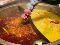 -小天鹅火锅·一线江景洪鼎旗舰店(洪崖洞店)