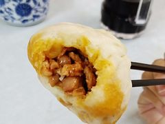 奥尔良鸡腿包-老陶包子铺(南大西南村店)