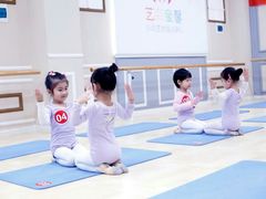-艺彩童馨舞蹈培训学校(西湖道校区)