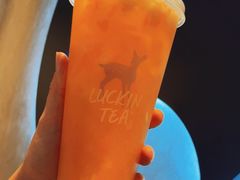 -瑞幸咖啡(外滩SOHO店)