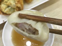-珊珊小笼馆(仙霞路店)