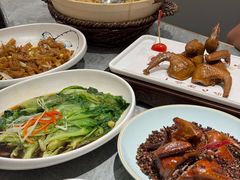 -朱记乳鸽王·非遗石岐乳鸽·全鸽宴(大兴旗舰店)