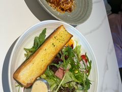 -芳草地西式融合餐厅(回龙窝店)