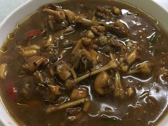 酱爆牛蛙面-明呈黄鱼面馆(斜土路店)