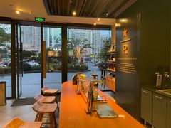 用餐区-星巴克臻选(苏州汇豪店)