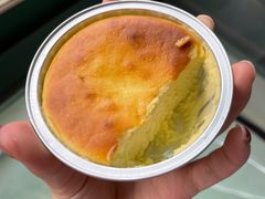 巴斯克榴莲味-六贤记(杭州龙湖滨江天街店)