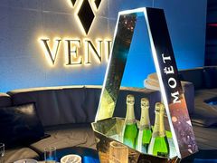 -VENU+海景酒廊