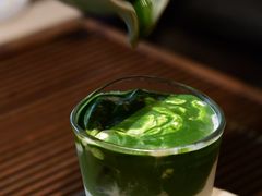 -luutosa  cafe & tea 鹿兔山