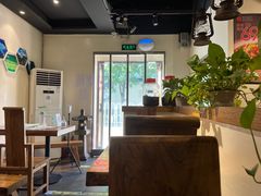 -茶花妹子云南餐厅(传媒大学店)