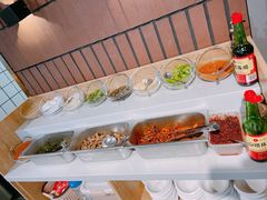 自助调料区-金龙烧烤·牛肉面(西塔店)