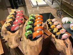 -南湖名都·景湖轩全日制餐厅·海鲜自助·东南亚风味·临湖而食