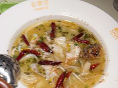-渔语鱼酸菜鱼新川菜(来福士店)