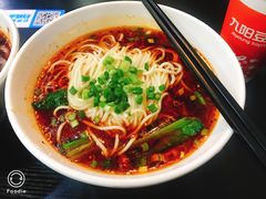 -秦云老太婆摊摊面(磁器口店)
