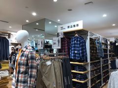 -优衣库(上海虹口龙之梦店)