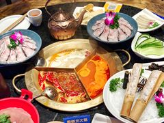 -周师兄大刀腰片火锅(洪崖洞旗舰店)