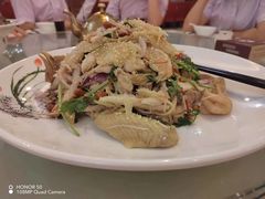-东豪园林海鲜酒家(南港路辅路店)