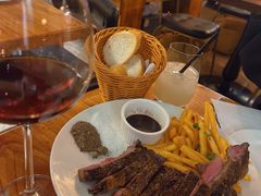 -羽深肉铺 Steak & Wine