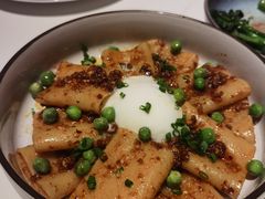 -Mogul Eatery·大亨餐酒馆
