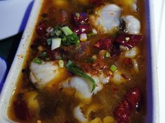 丝滑爽口龙利鱼-忘忧草融合私房菜(红鼎国际店)