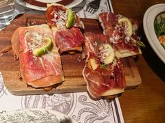 -藏书馆咖啡LibraryCoffee·Bistro(牡丹园店)