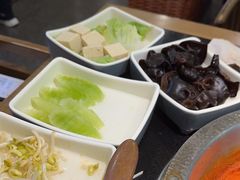 -井格重庆火锅(西直门凯德Mall店)