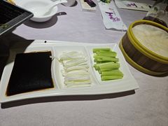 -鸭王烤鸭店(三里河店)