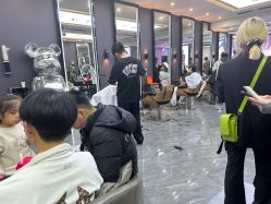 -藤野造型烫染·漂发