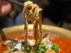 -张翻越·川渝冒菜·武汉黑鸭煲(城北万象城店)