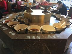 -捞神煲汤火锅(湖滨商业街店)