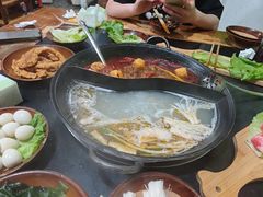 -重庆故事姊妹老火锅(财经学院店)