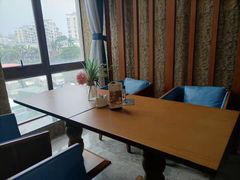 靠窗位-皇马假日醉海南大酒店·假日一品派茶楼(秀英店)
