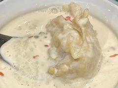 榴莲甘露-堂屋糖水店(愚园店)