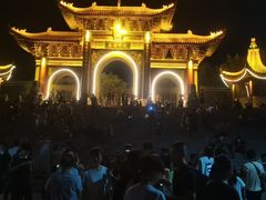 -抱犊寨风景区
