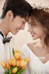 -雪中彩影婚纱摄影·微光艺术中心