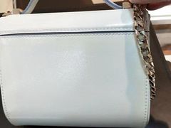 -爱革·洗衣改衣·洗鞋修鞋·洗包修包·奢侈品护理(宝地广场店)