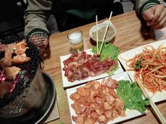 朋友小聚-老地方泥炉烤肉(总店)