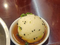 特色生煎-三两春(浦三路店)