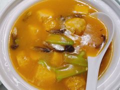 煲仔鸡菌豆腐-川人百味(李家村万达广场店)