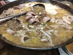 -大宝全猪馆(南京路店)