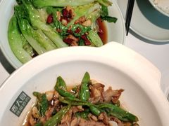 -费大厨辣椒炒肉(高铁吾悦广场店)