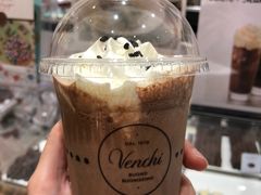 -VENCHI 闻绮(上海佛罗伦萨小镇店)