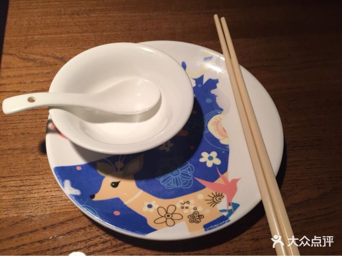 新白鹿餐厅(龙游路店)餐具图片 - 第1张