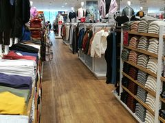-优衣库(上海颛桥万达广场店)