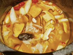 -野·大山里野生菌石锅土鸡(益田假日店)