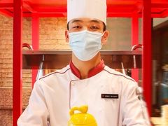 -昆明华邑酒店-鲜艳全日餐厅