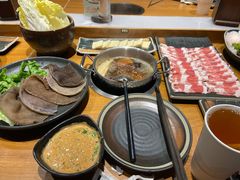 -呷哺呷哺 黄金牧场 (新中关购物中心店)