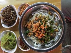 -李氏紫竹林卤粉(火车站店)