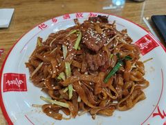 干炒牛河-融合四喜茶餐厅(番禺市桥友利店)